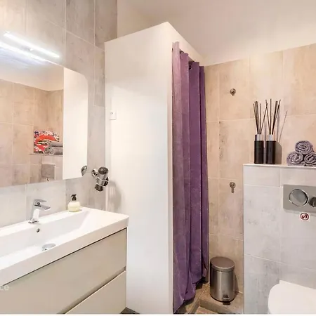 Апартаменты Stay-cannes 2 Bedroom & Congress